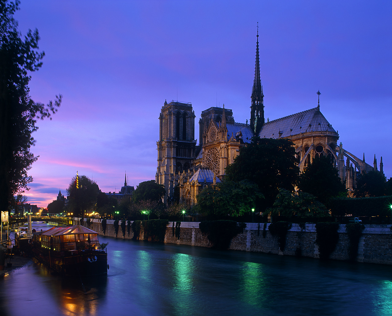 #010177-2 - Notre Dame Cathedral at Night, Paris, France