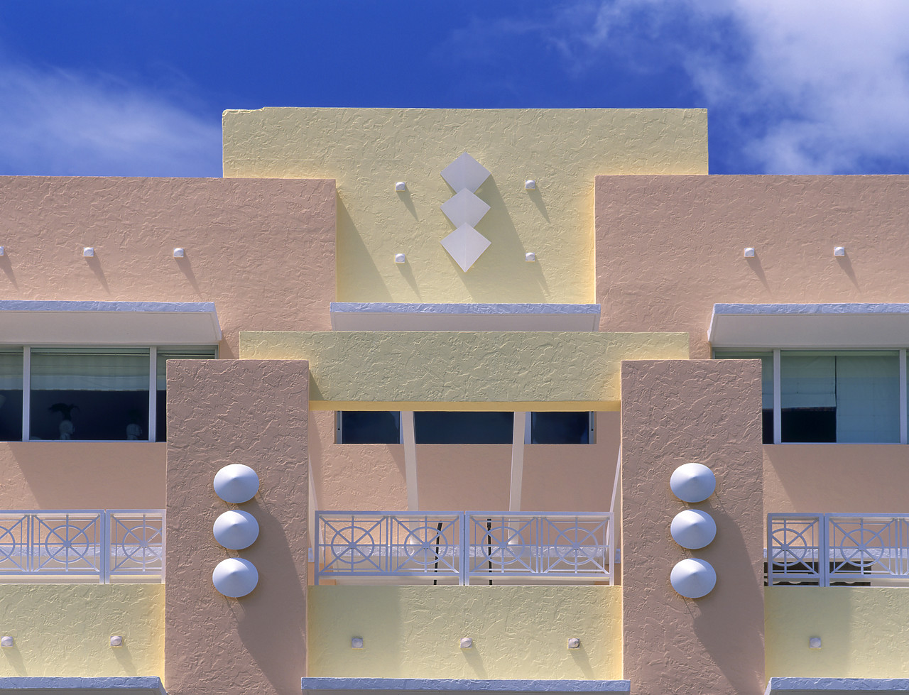#010193-1 - Art Deco Building, Miami, Florida, USA