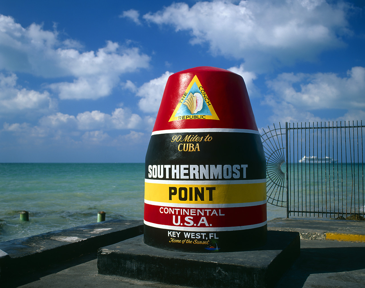 #010225-1 - Southern Most Point in America, Key West, Florida, USA