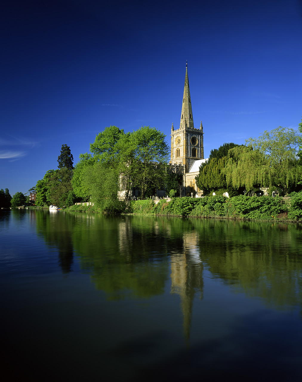#010630-5 - Holy Trinity Church, Stratford-Upon-Avon, Warwickshire, England