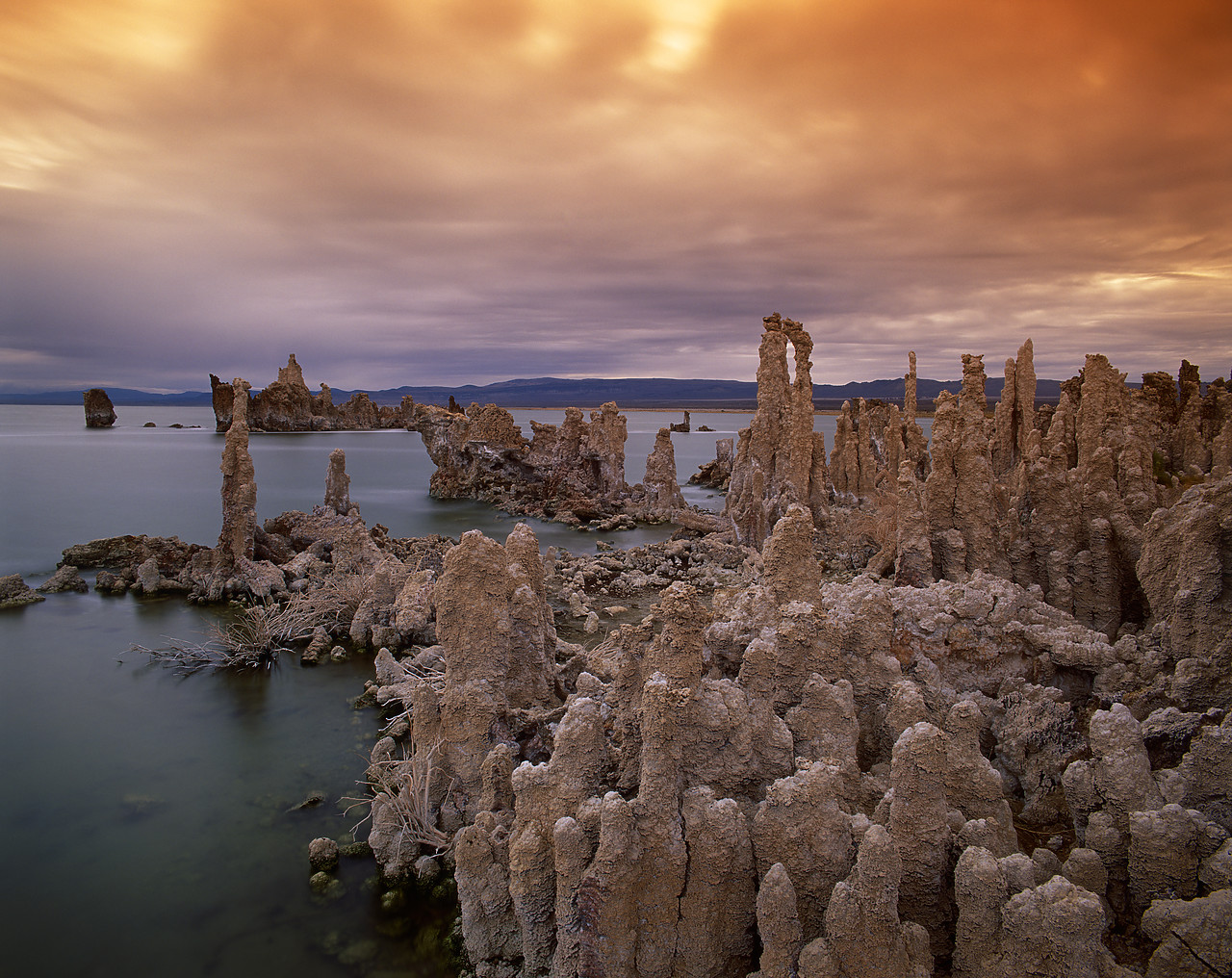 #020718-1 - Tufa Formations, Mono Lake, California, USA