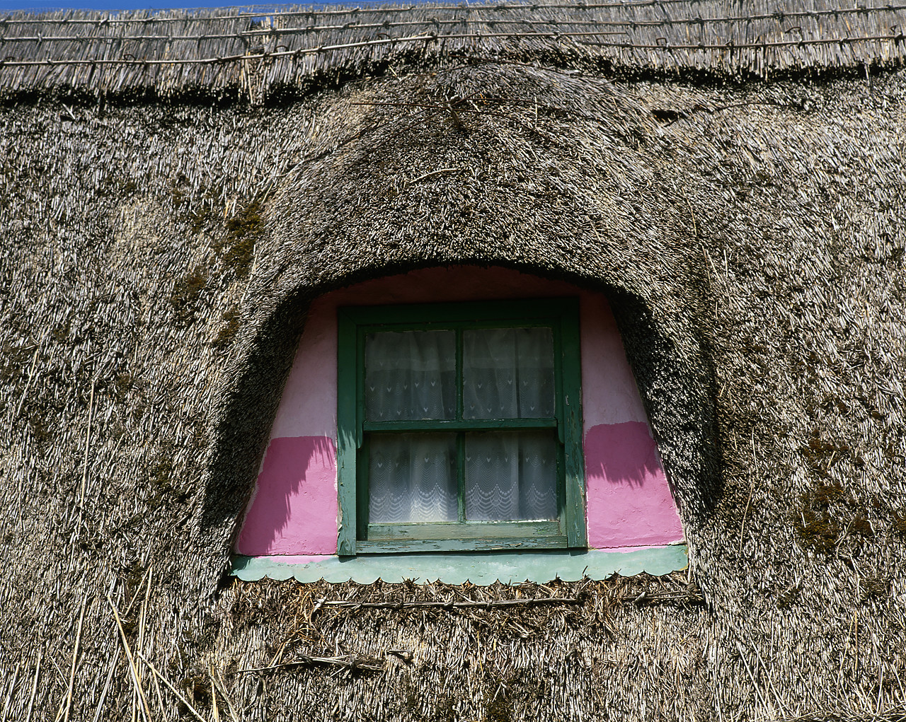 #030274-2 - Thatched Cottage Window, Doolin, Co. Clare, Ireland