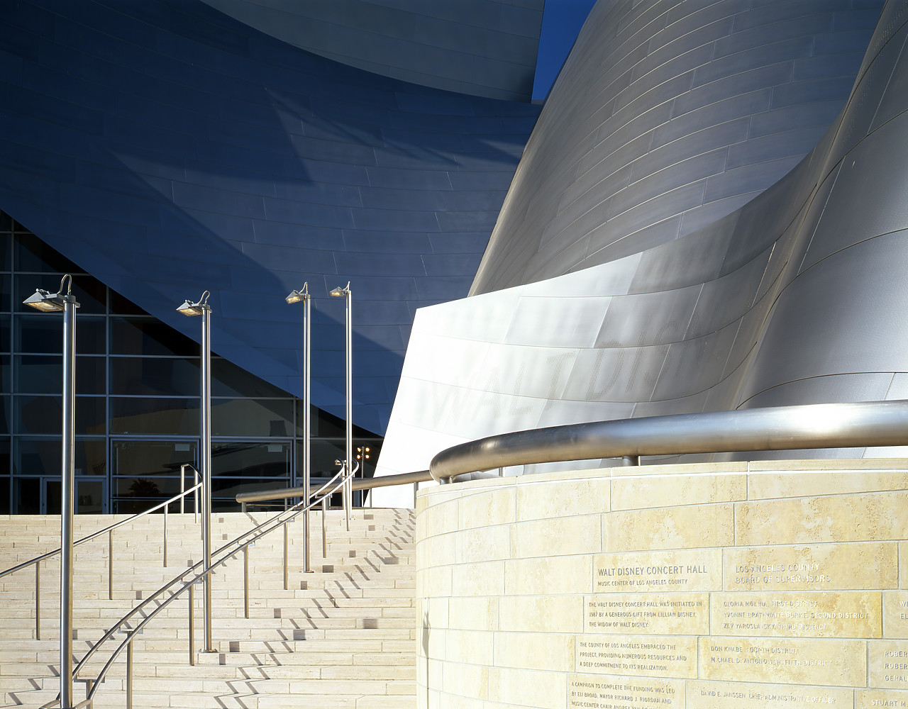 #040049-1 - Disney Concert Hall (Architect: Frank Gehry), Los Angeles, California, USA