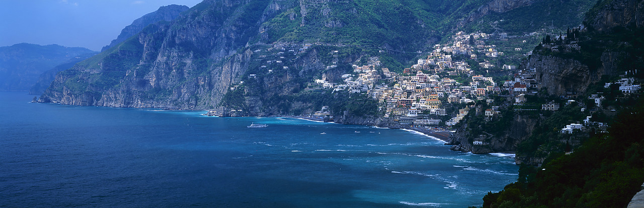 #040104-1 - Positano, Amalfi Coast, Campania, Italy