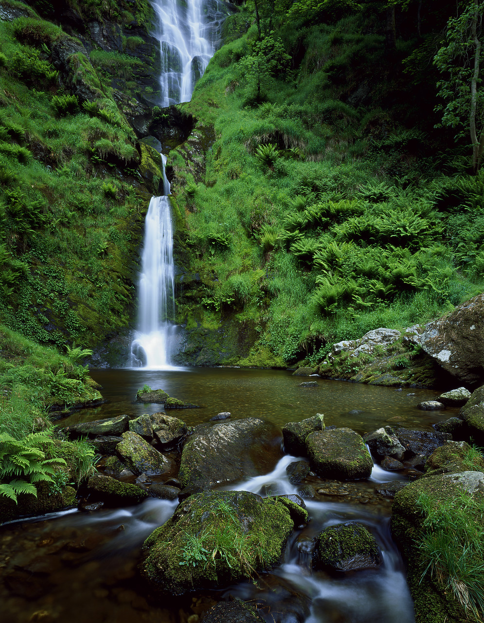 #040123-10 - Pistyll Rhaeadr Waterfall, Near Llanrhaeadrym Denbighshire, Wales