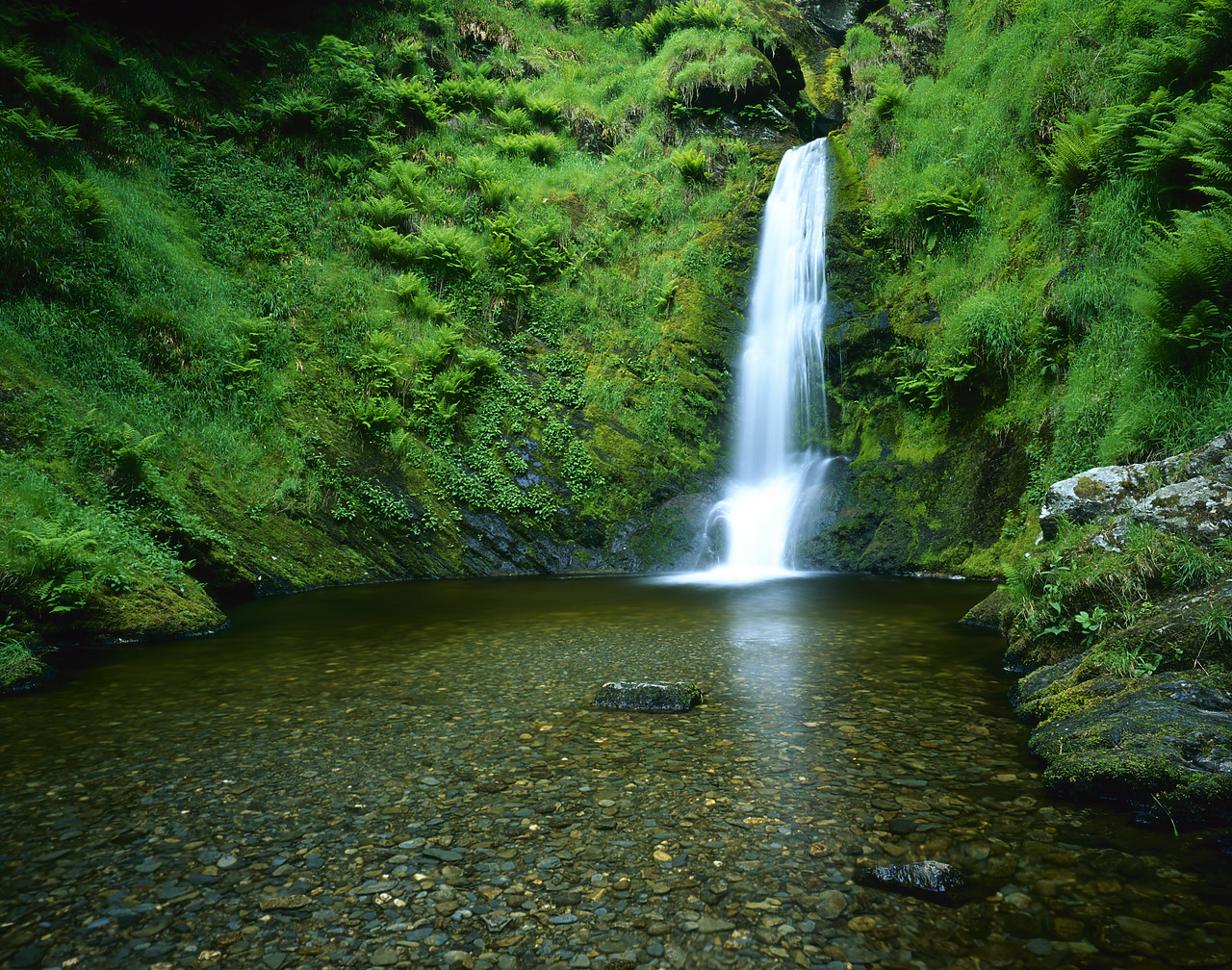 #040124-2 - Lower Pistyll Rhaedr Waterfall, Powys, Wales