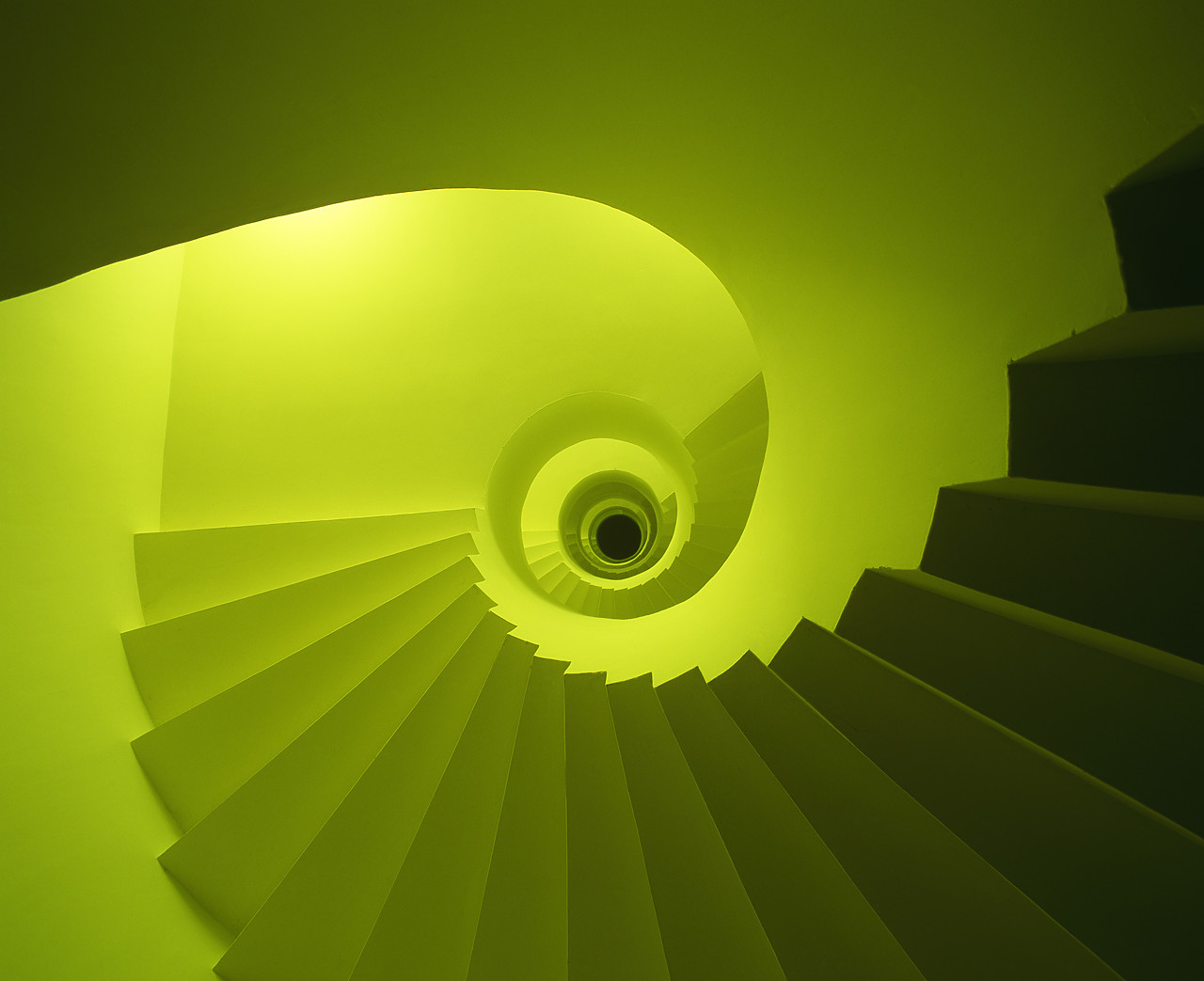 #040278-1 - Spiral Staircase, Ravello, Campania, Italy