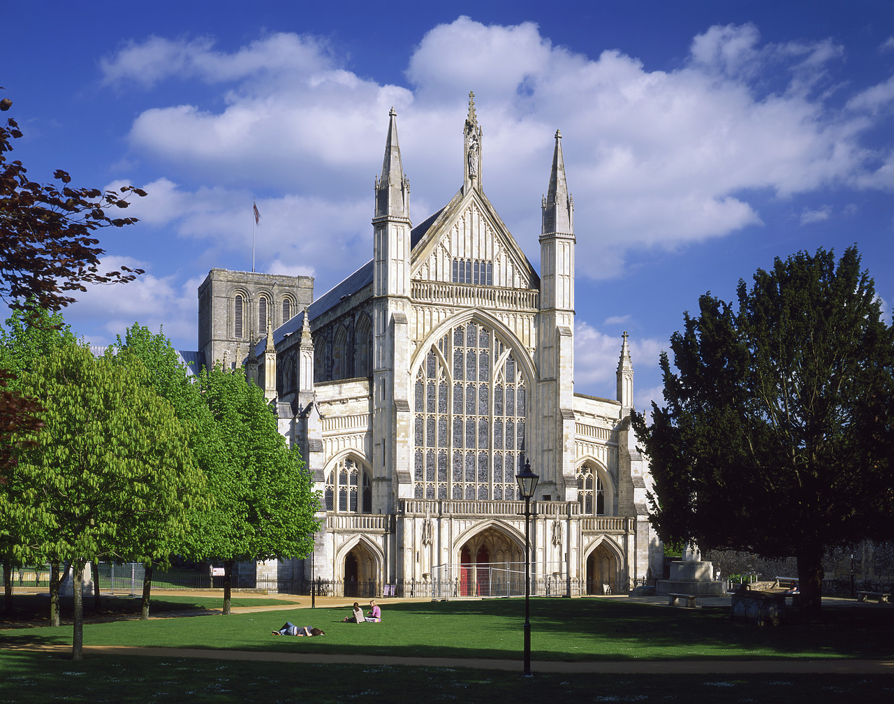 #050199-1 - Winchester Cathedral, Winchester, Hampshire, England