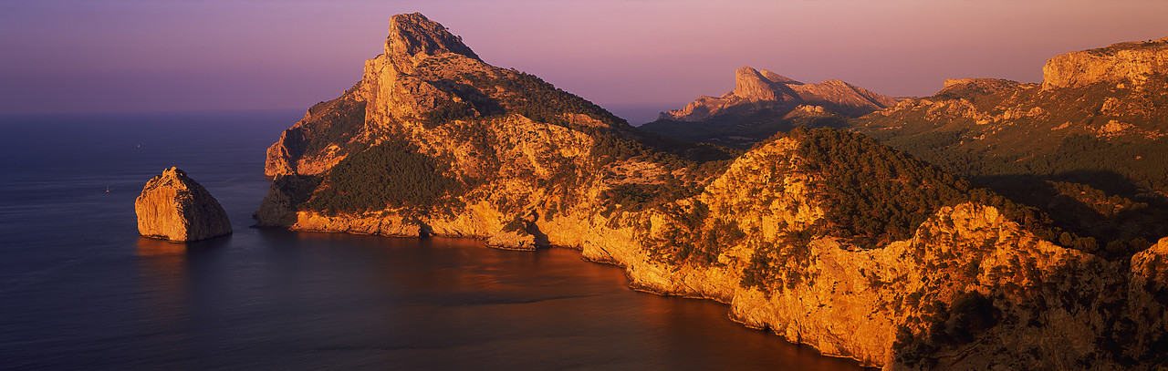 #050242-1 - Evening Light on Formentor Coastline, Mallorca, Spain