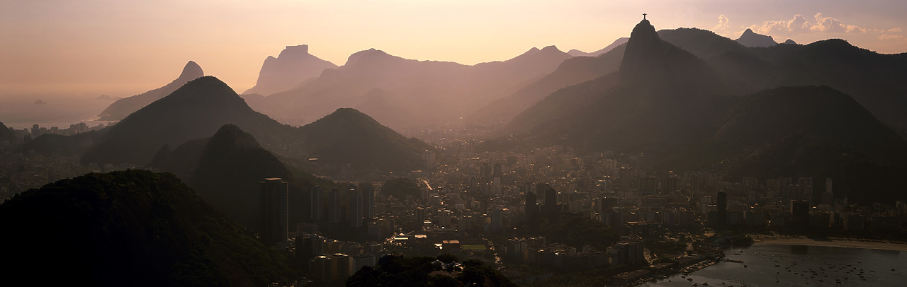 #060008-1 - View over Rio de Janeiro, Brazil