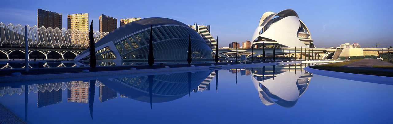 #060012-1 - City of Arts & Sciences, Valencia, Spain