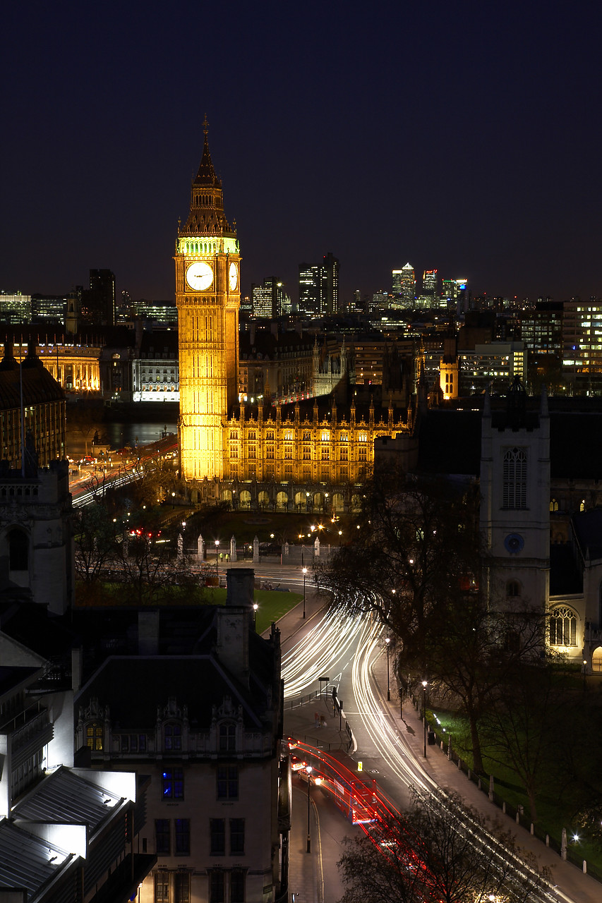 #060241-2 - View over Big Ben at Night, London, England