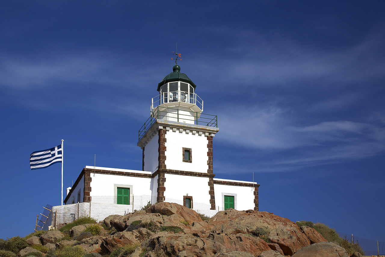 #060264-1 - Lighthouse, Santorini, Greece