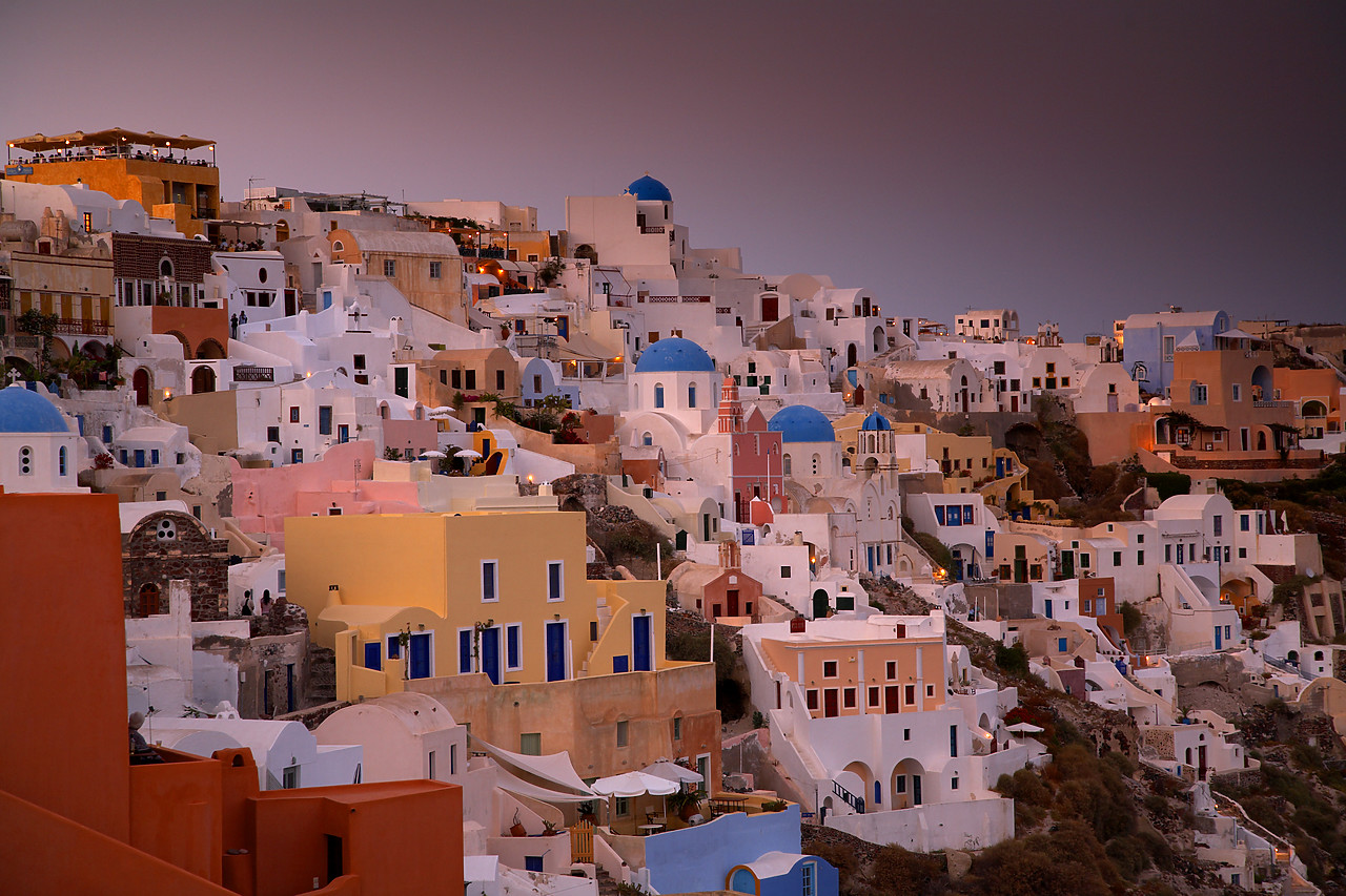 #060268-1 - Colourful Terraced Village, Oia, Santorini, Greece