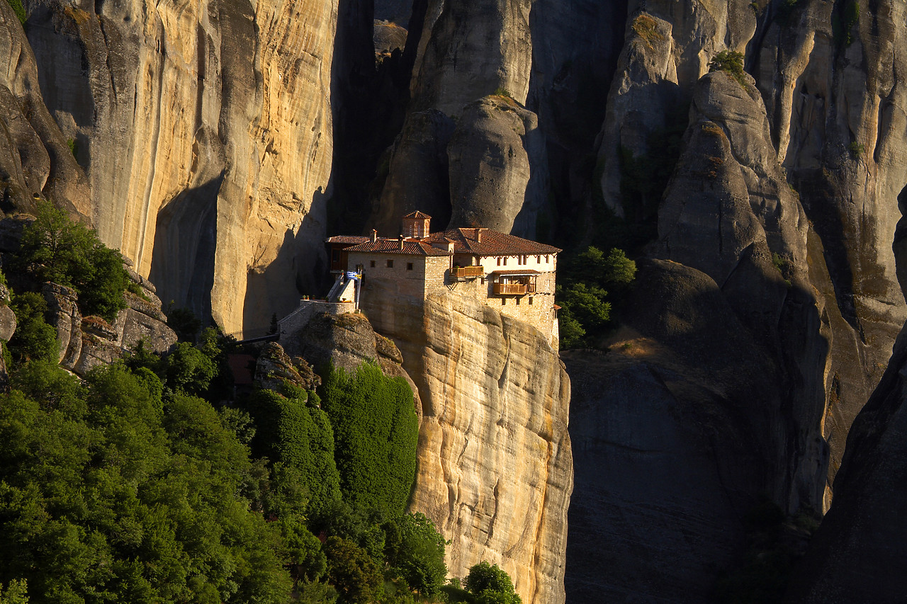 #060321-4 - The Holy Monastery of Rousanou, Meteora, Kalambaka, Greece
