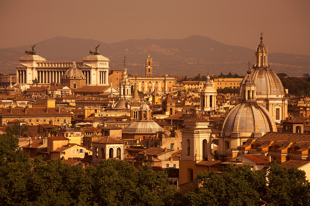 #060397-1 - View over Rome, Italy