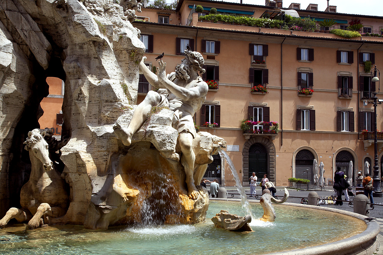 #060417-1 - Fountain in Piazza Navona, Rome, Italy