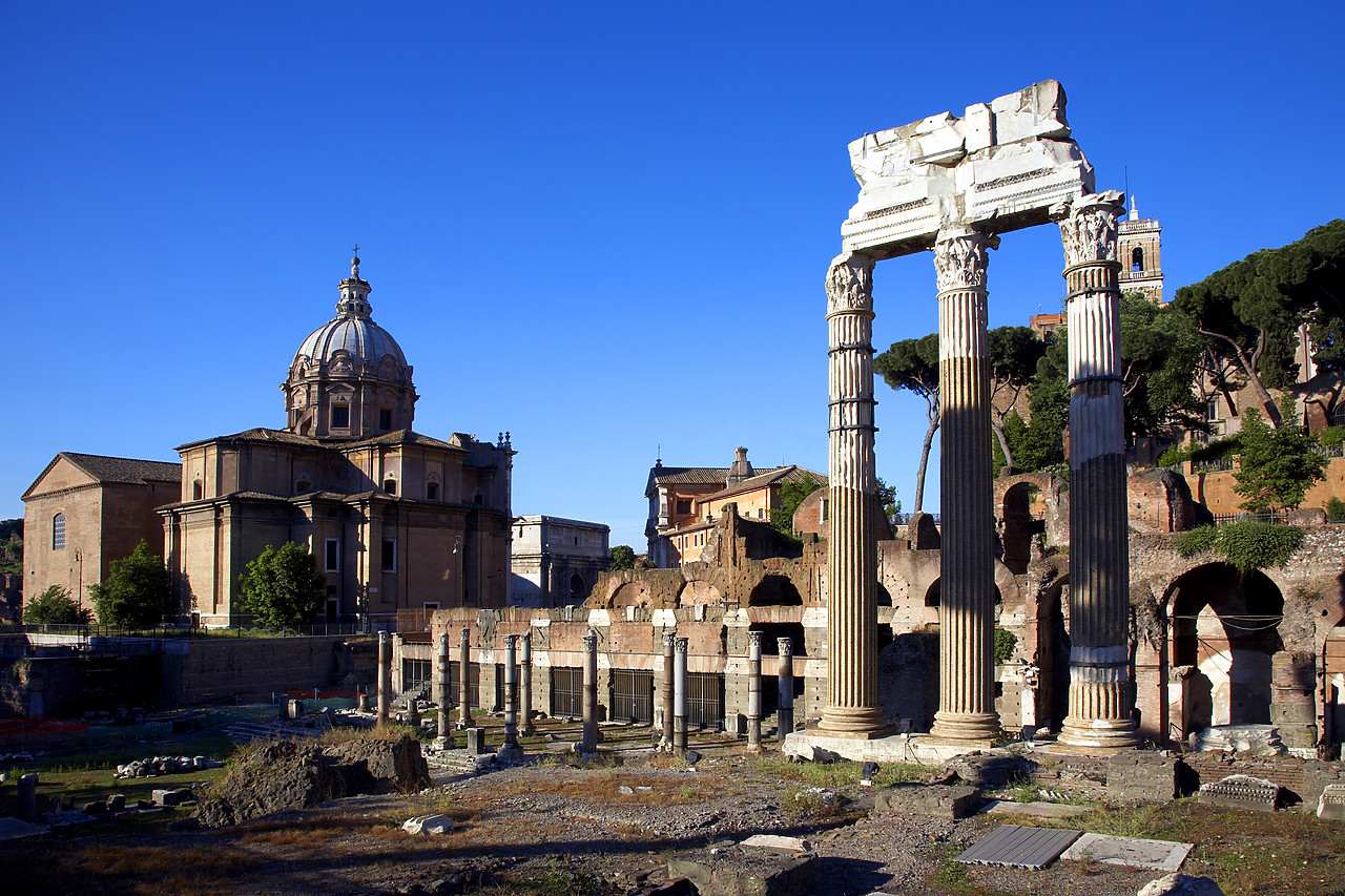 #060445-1 - Caesar's Forum, Rome, Italy