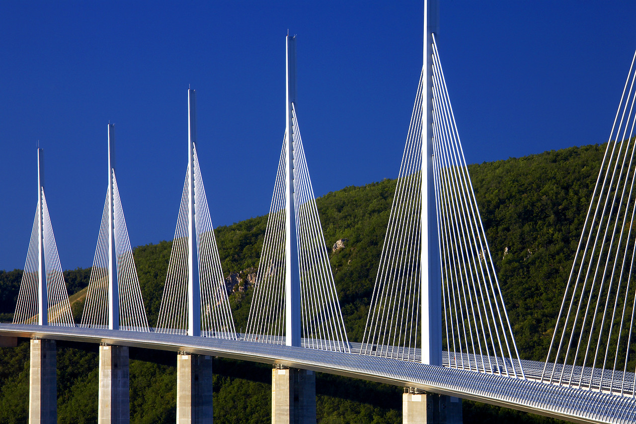 #060460-2 - Millau Viaduct over the Tarn River valley, Millau, France