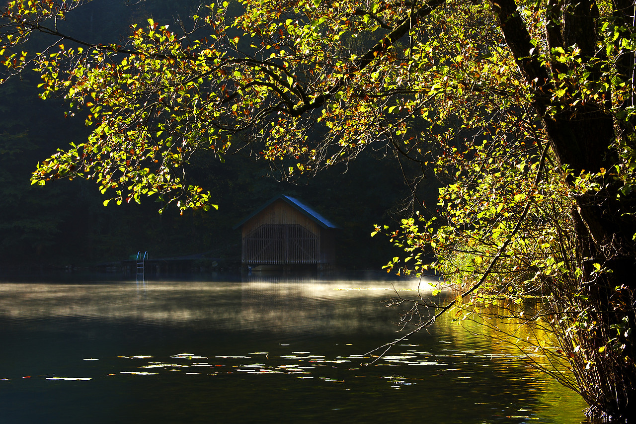 #060537-1 - Boathouse on Krottensee, Winkl, Austria