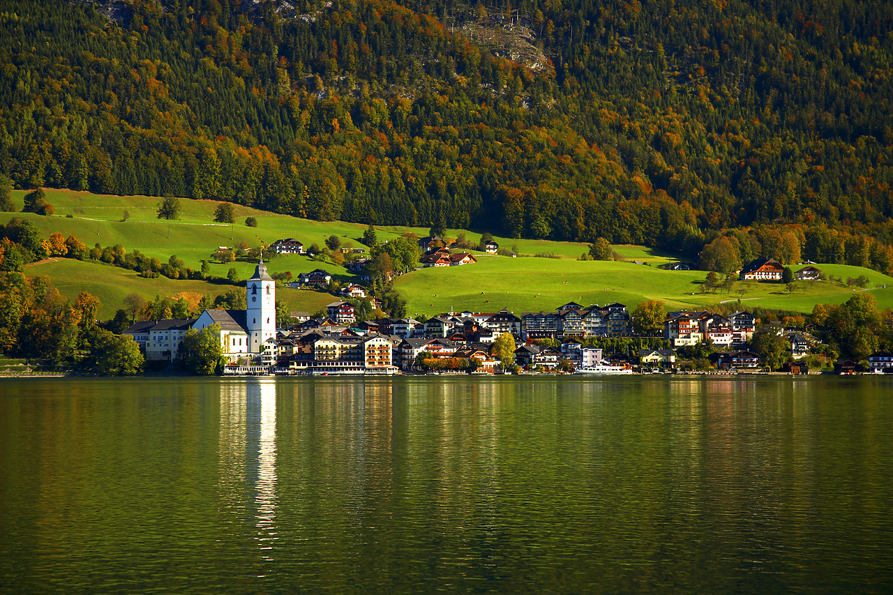 #060538-1 - St. Wolfgang Reflecting in Lake Wolfgang, Austria