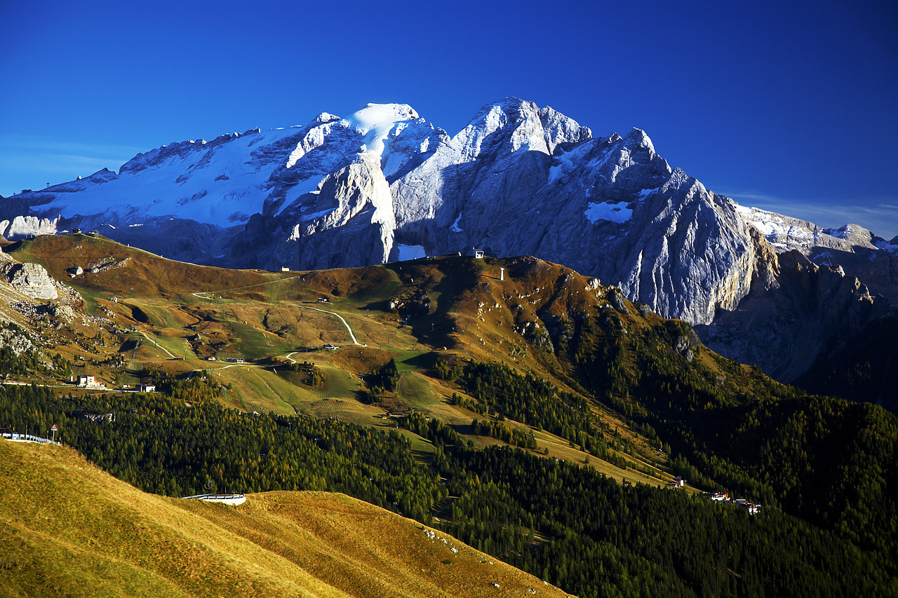 #060574-1 - View of Dolomites, Pass of Gardena, Italy
