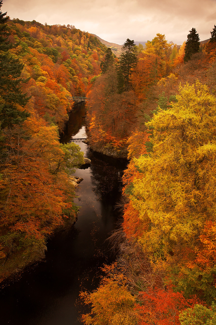 #060720-2 - River Garry in Autumn, Killiecrankie, Pitlochry, Tayside Region, Scotland
