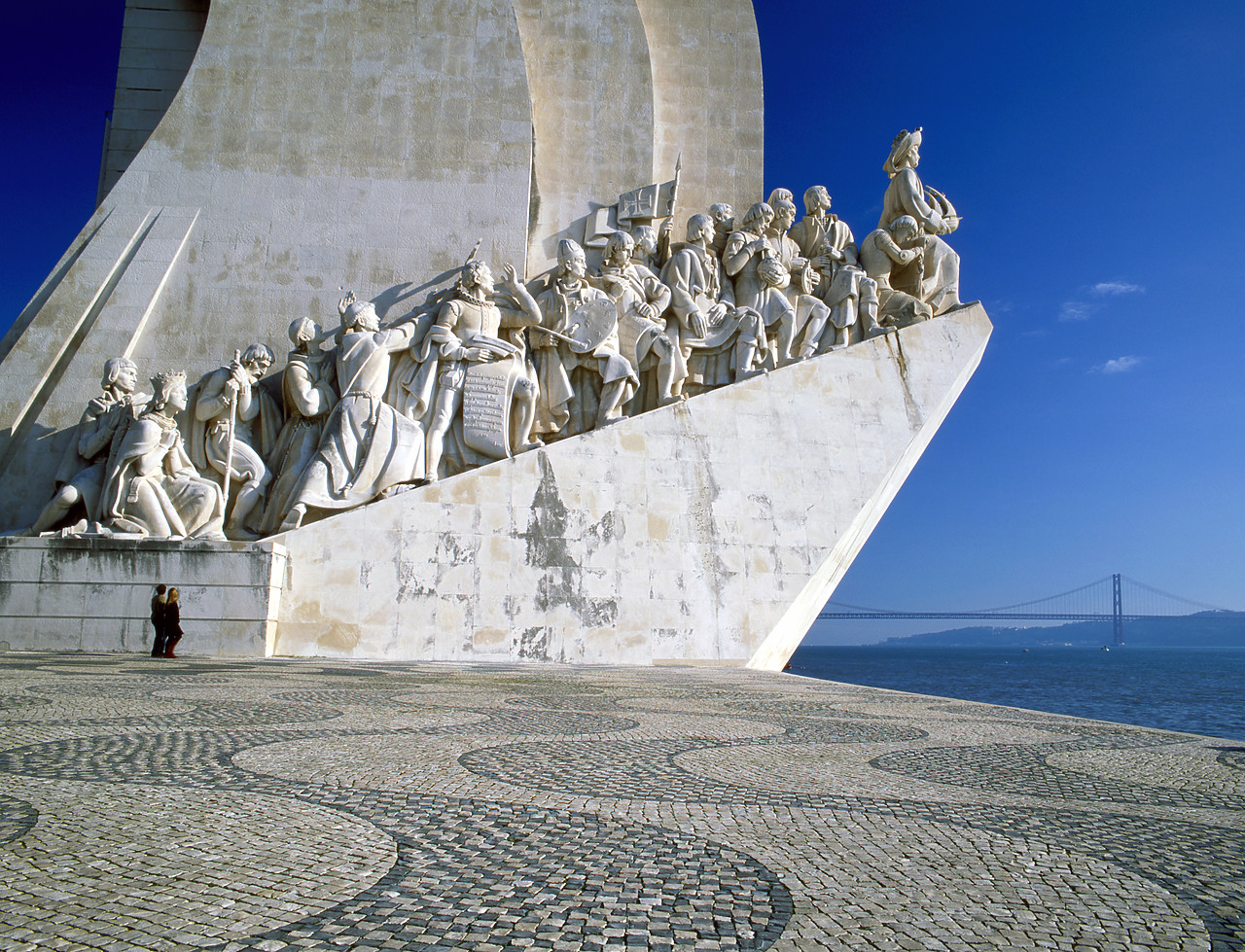 #060797-1 - Discovery Monument, Lisbon, Portugal