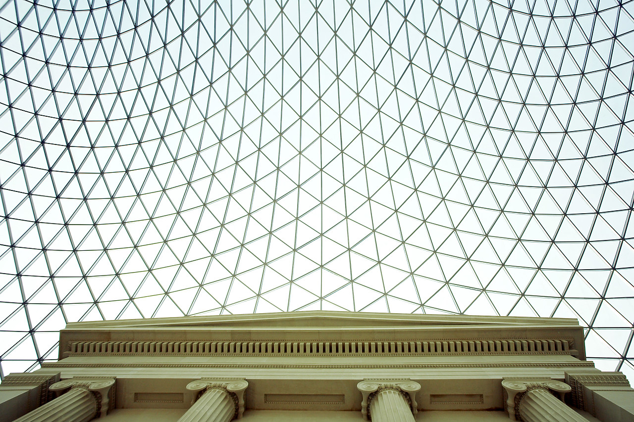 #070124-1 - The Great Courtyard, British Museum, London, England