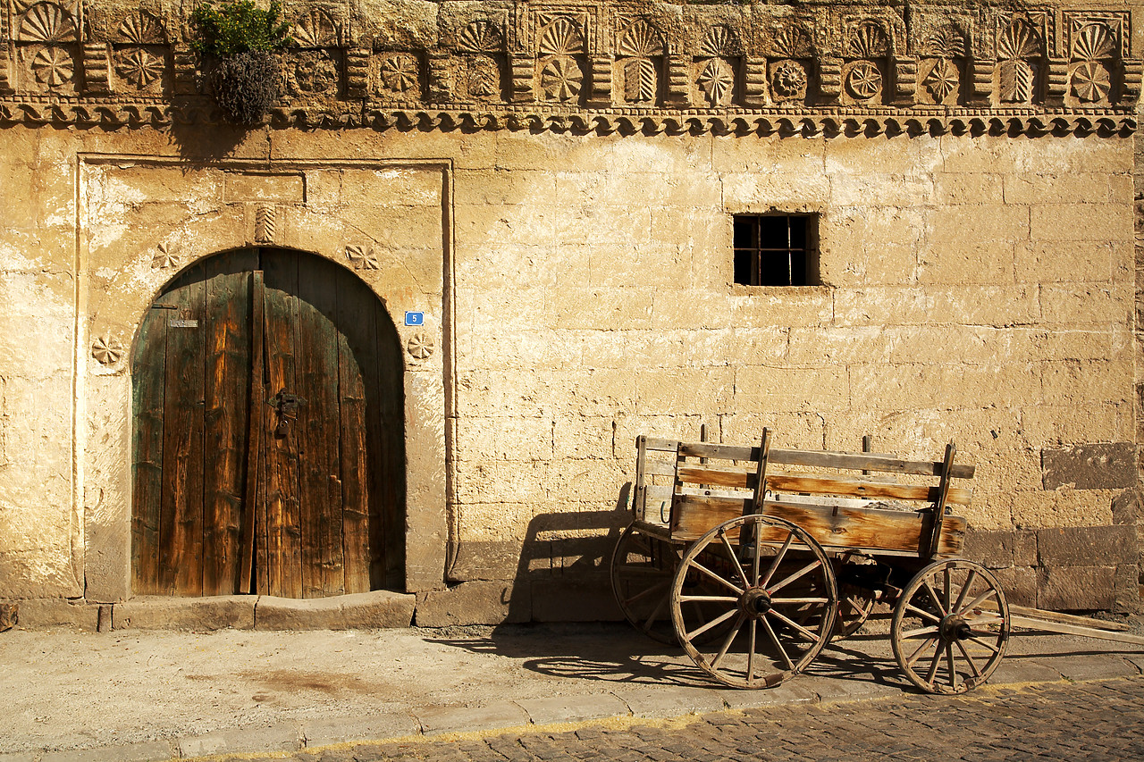 #070232-1 - Doorway & Cart, Uchisar, Cappadocia, Turkey