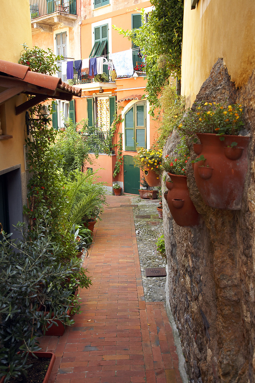 #070286-1 - Alleyway, Lerici, Liguria, Italy