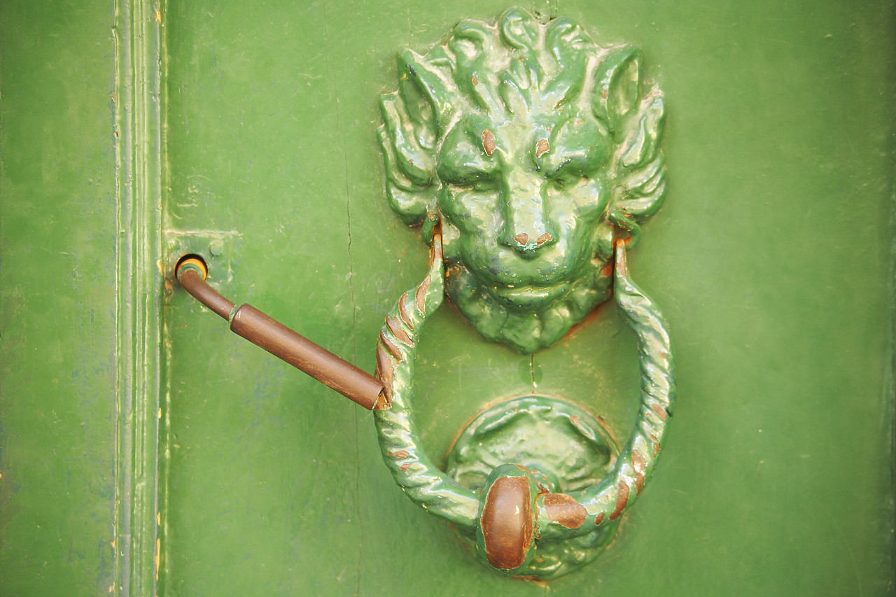 #070293-1 - Green Door Knocker, Lerici, Liguria, Italy