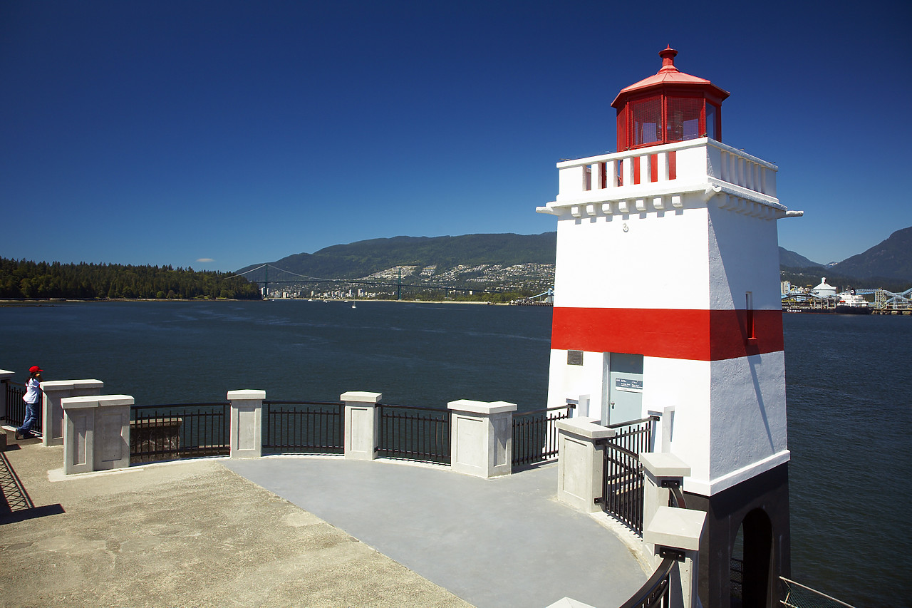 #070305-1 - Brockton Point Lighthouse, Burrard Inlet, Vancouver, British Columbia, Canada