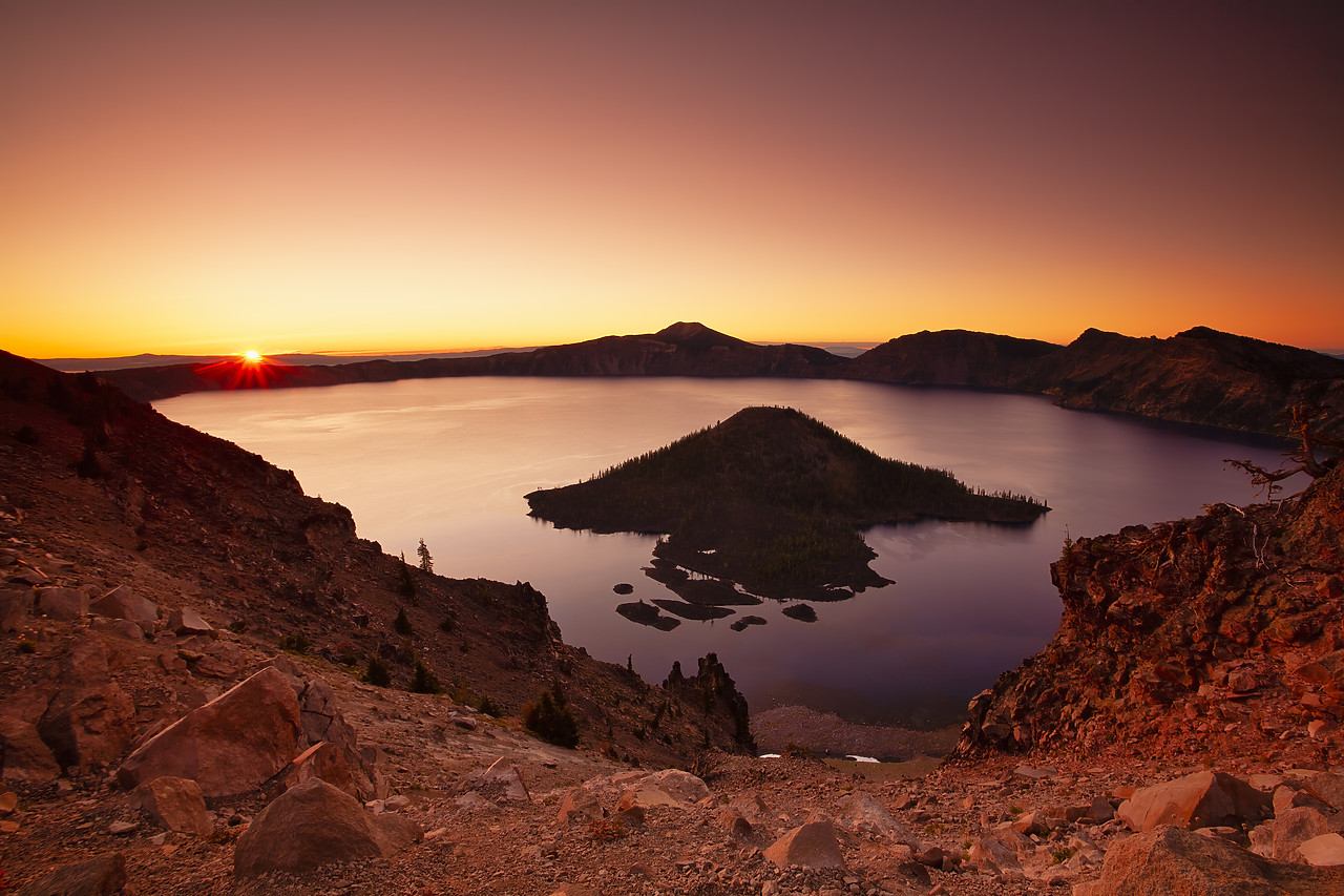 #070358-1 - Crater Lake at Sunrise, Crater Lake National Park, Oregon, USA