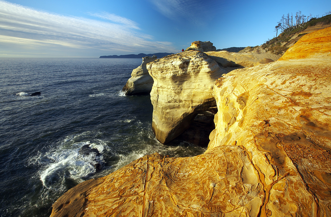 #070372-1 - Coastline at Cape Kiwanda, Oregon, USA