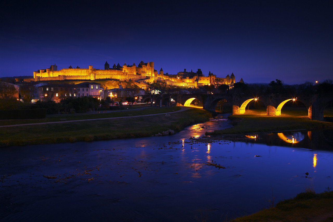 #070503-1 - Carcassonne at Night, Languedoc, France