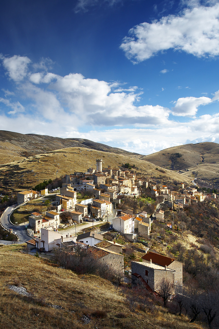 #070534-2 - Santo Stefano di Sessanio, Abruzzo, Italy