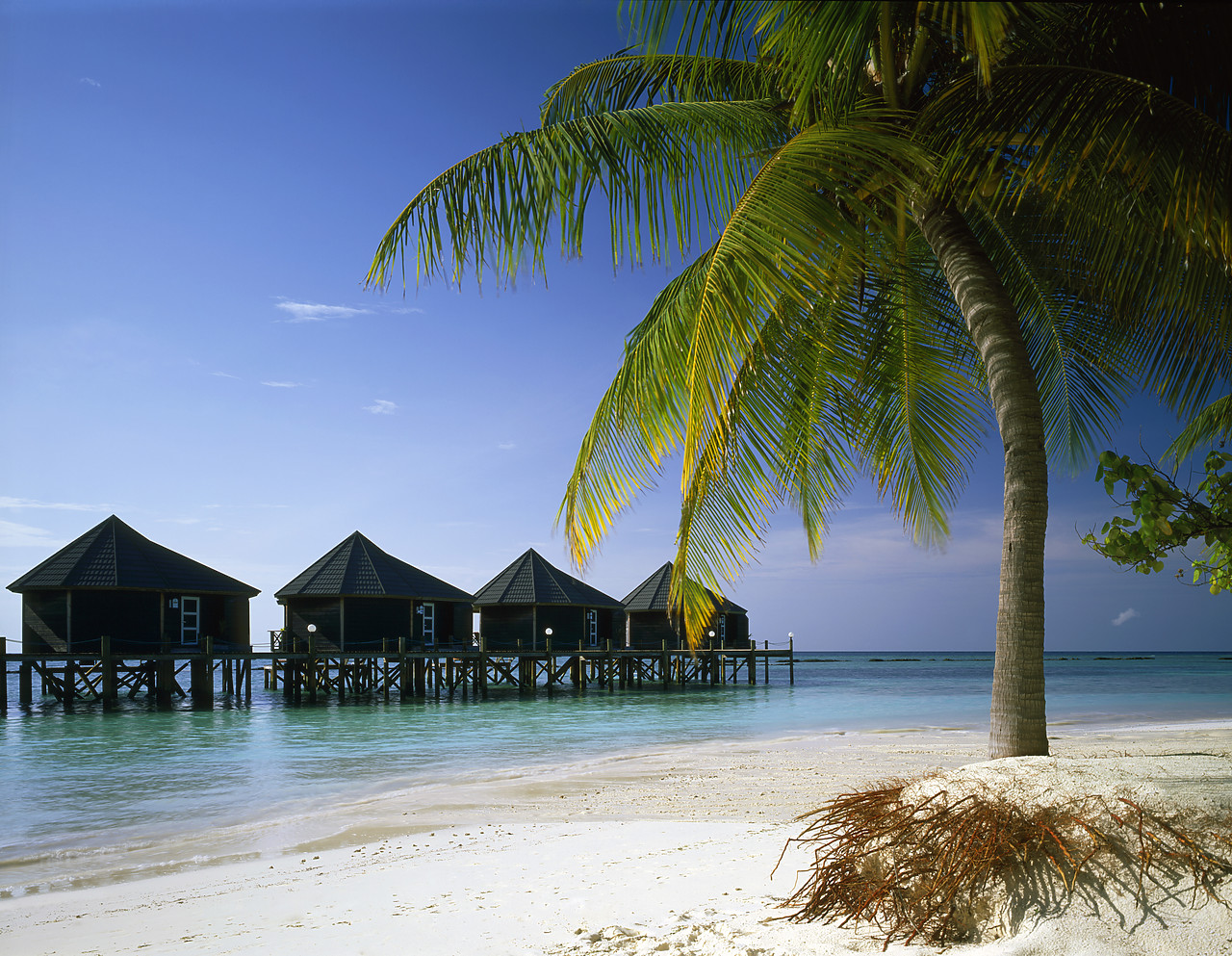 #080047-1 - Water Villas, Kuredu, Maldives