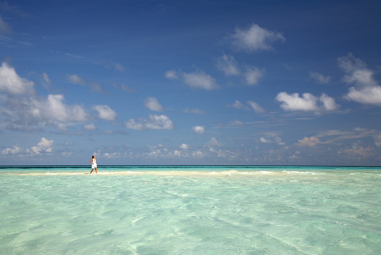#080057-1 - Woman Standing in Shallow Water, Kuredu, Maldives