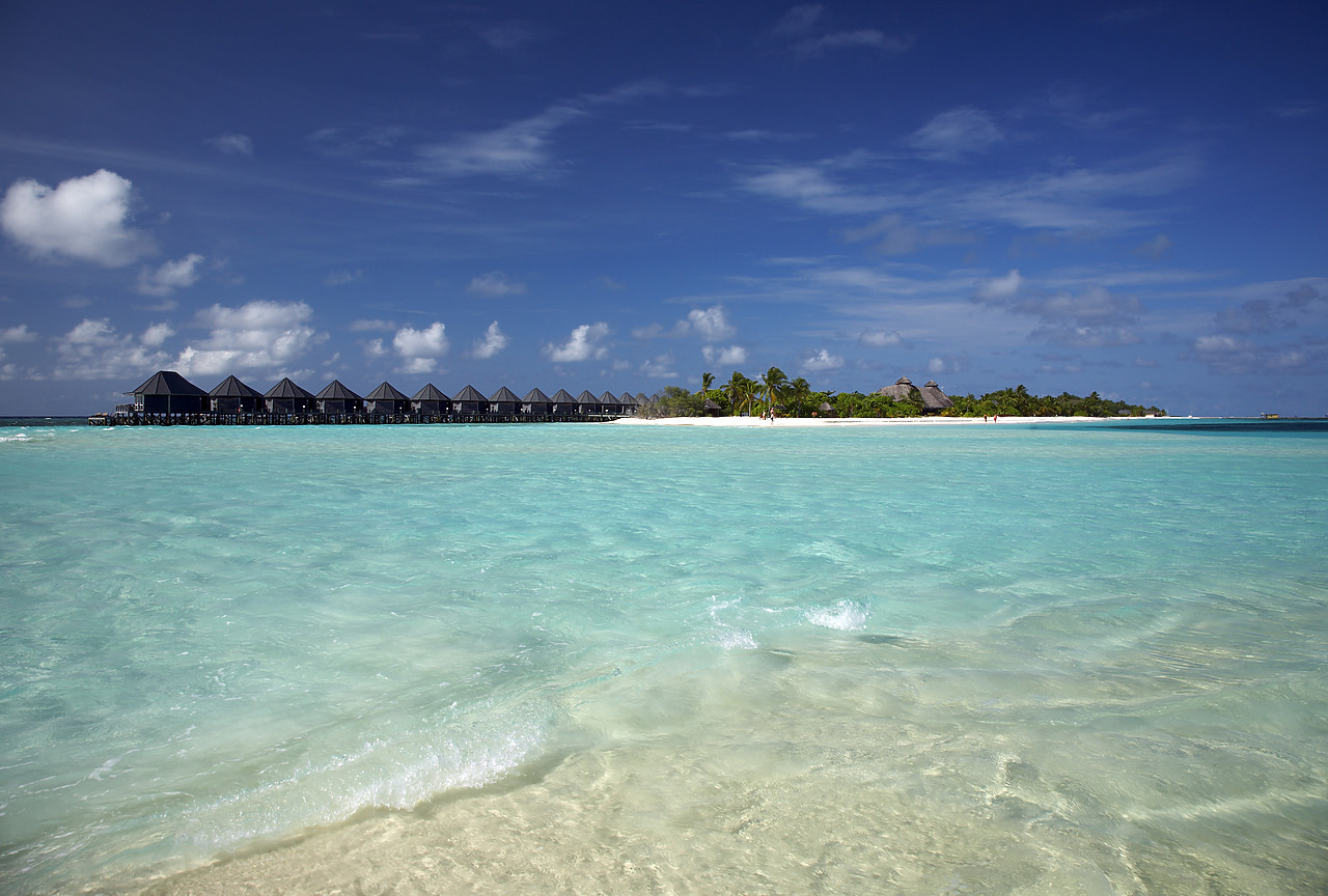 #080061-1 - Water Villas, Kuredu, Maldives