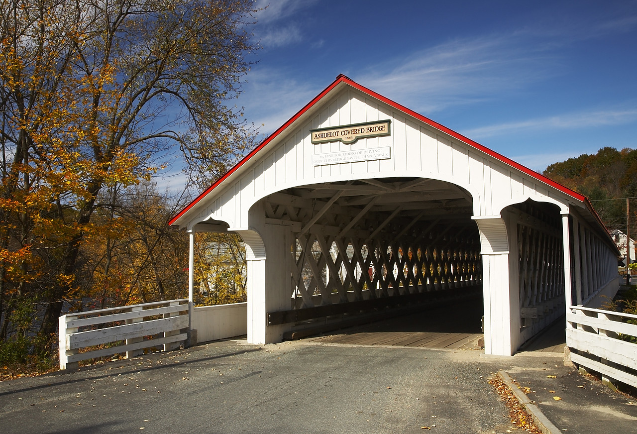 #080364-1 - Ashuelot Covered Bridge, Vermont, USA