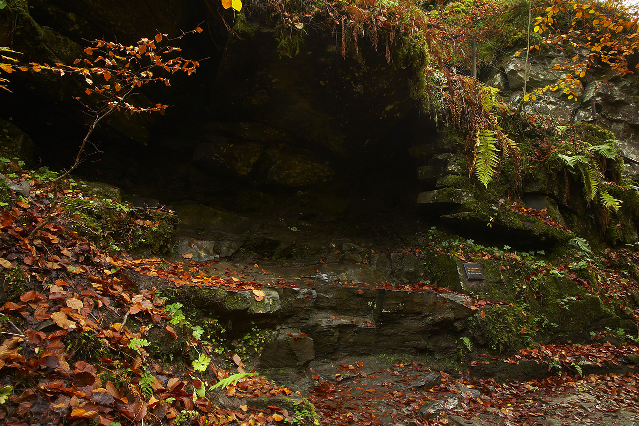 #080468-1 - Robert Burn's Seat, Birks of Aberfeldy, Tayside Region, Scotland