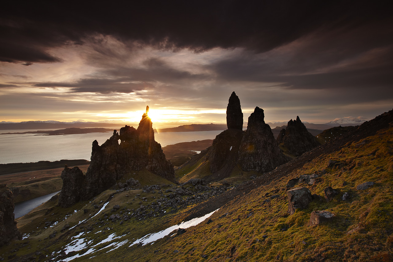 #090001-1 - Old Man of Storr at Sunrise, Isle of Skye, Highland Region, Scotland