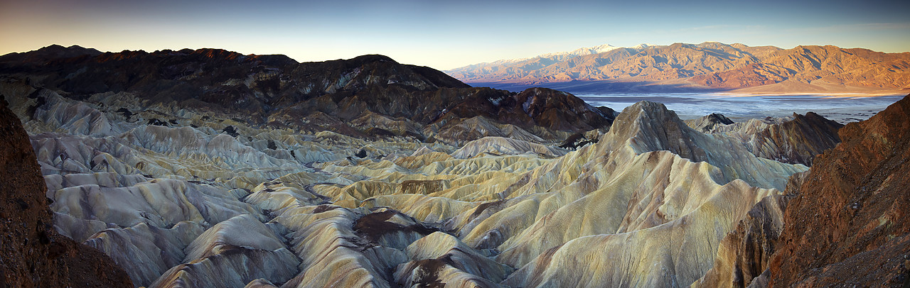 #090032-1 - Manly Beacon, Death Valley National Park, California, USA