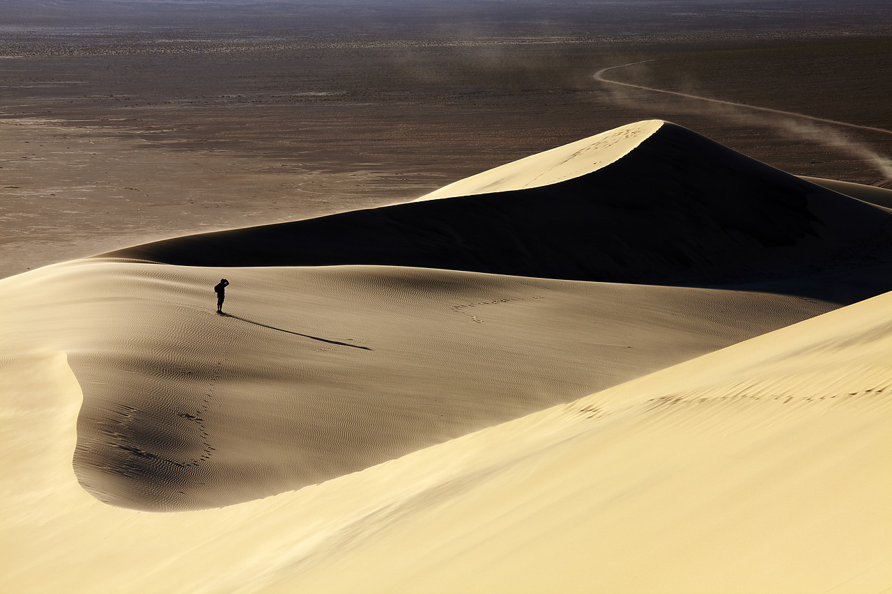 #090050-1 - Eureka Dunes, Death Valley National Park, California, USA
