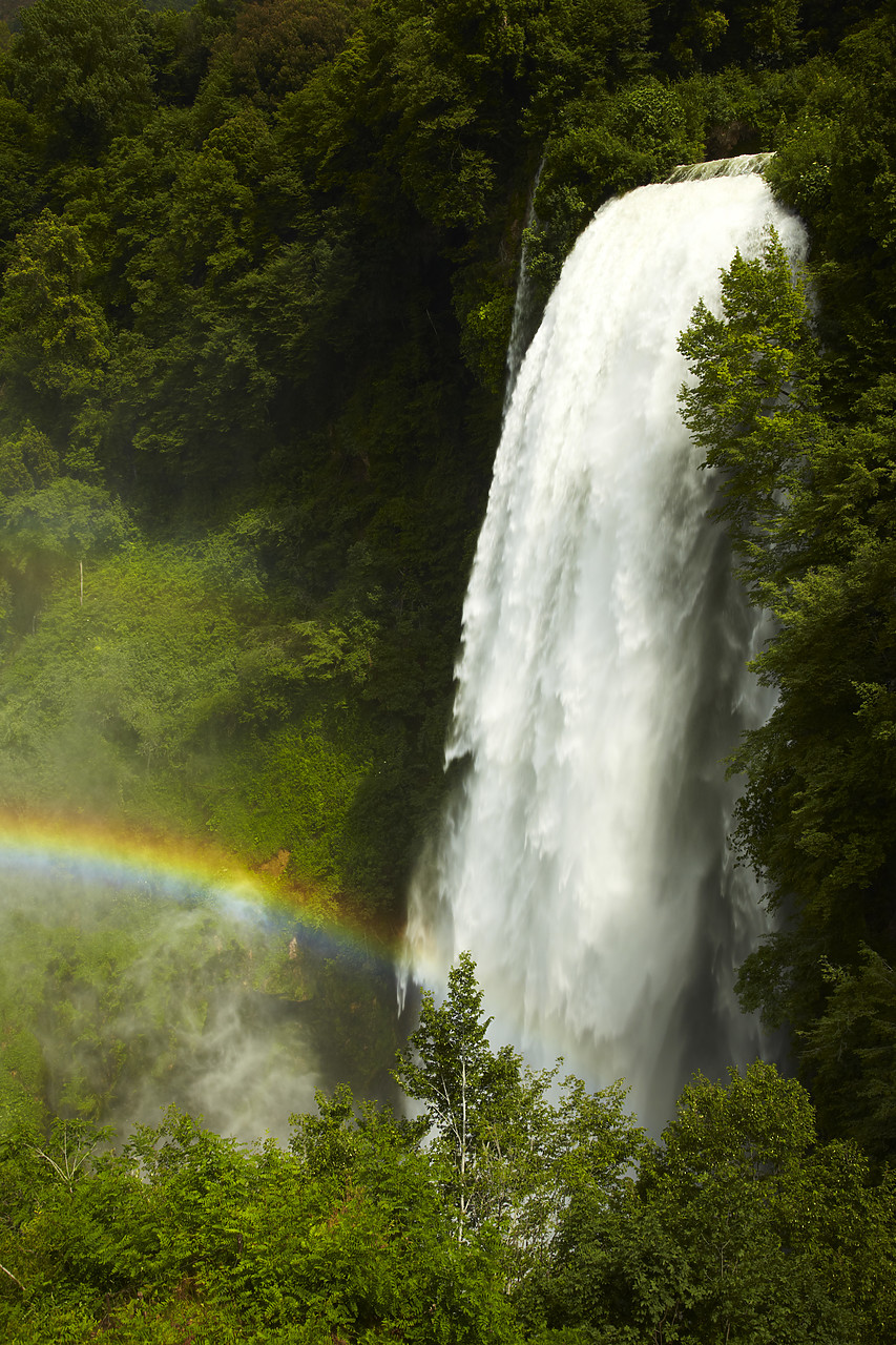 #090133-2 -  	Cascata Della Marmore & Rainbow, Terni, Umbria, Italy