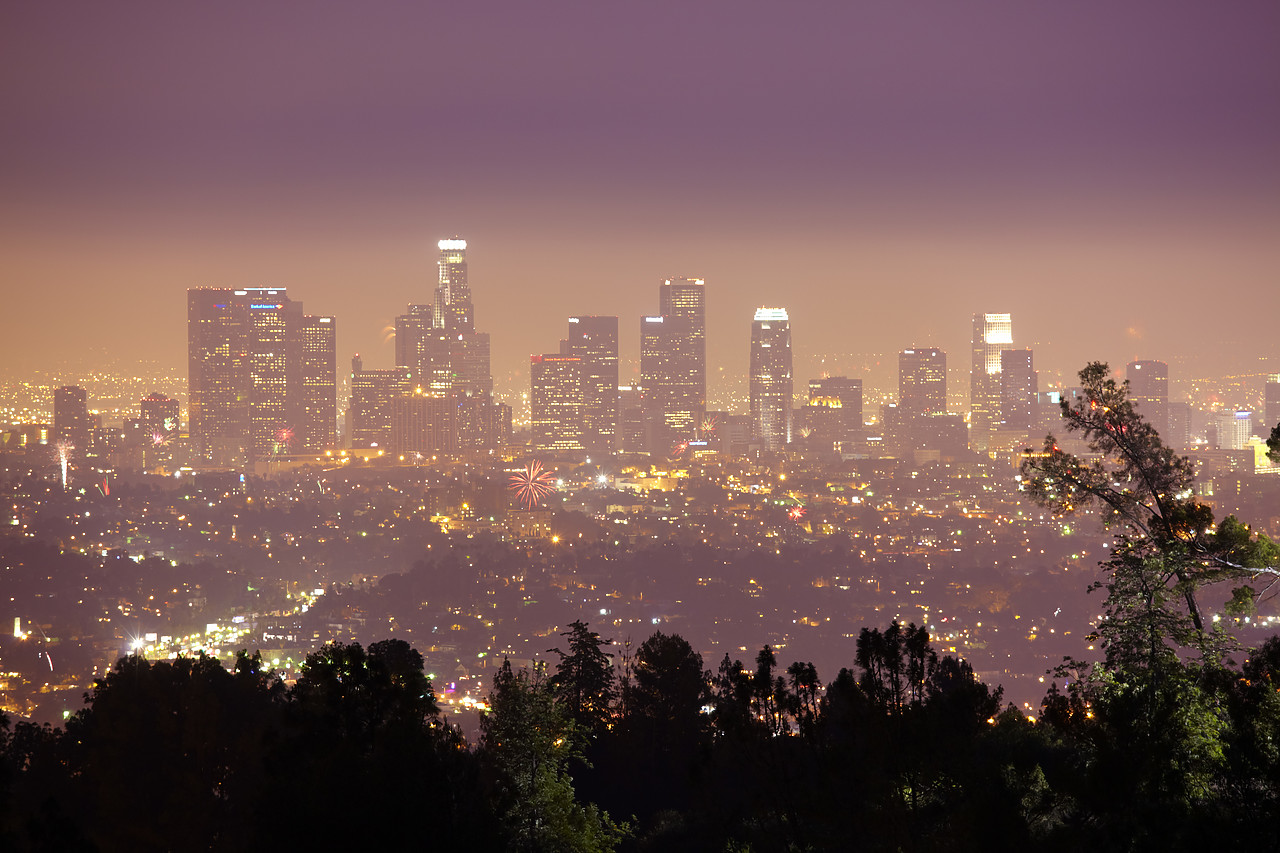 #090143-1 - View over Los Angeles at Night, California, USA