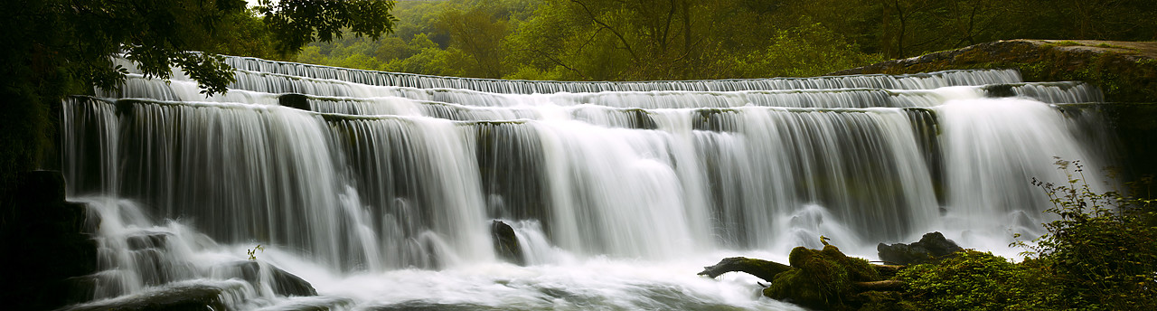 #090170-1 - Monsal Dale Weir, Peak District National Park, Derbyshire, England