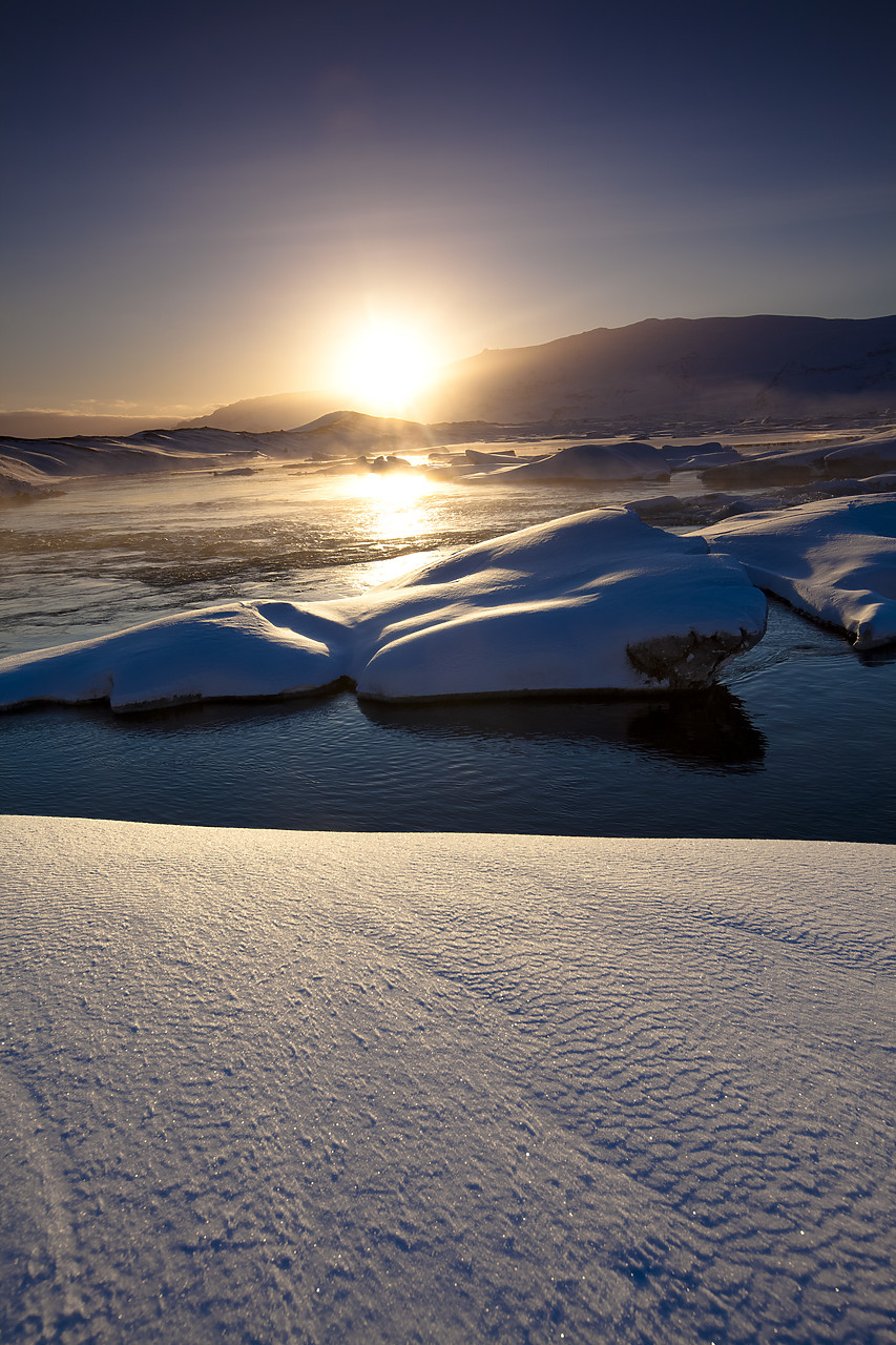 #100104-2 - Jškuls‡rl—n Iceberg Lagoon at Sunset, Iceland