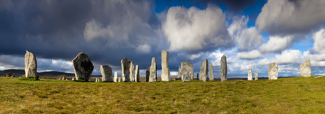 #100170-1 - Callanish Standing Stones, Isle of Lewis, Outer Hebrides, Scotland